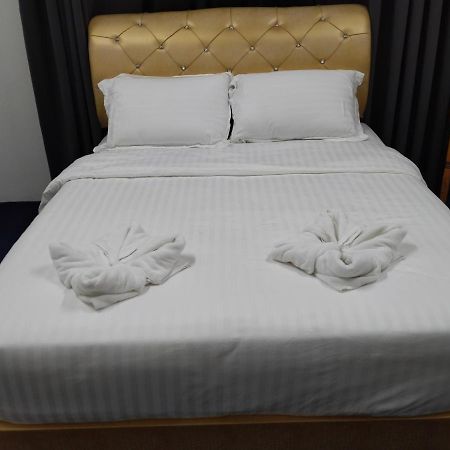 Maidam Inn Jertih Esterno foto
