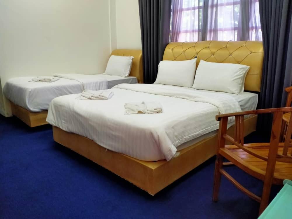 Maidam Inn Jertih Esterno foto